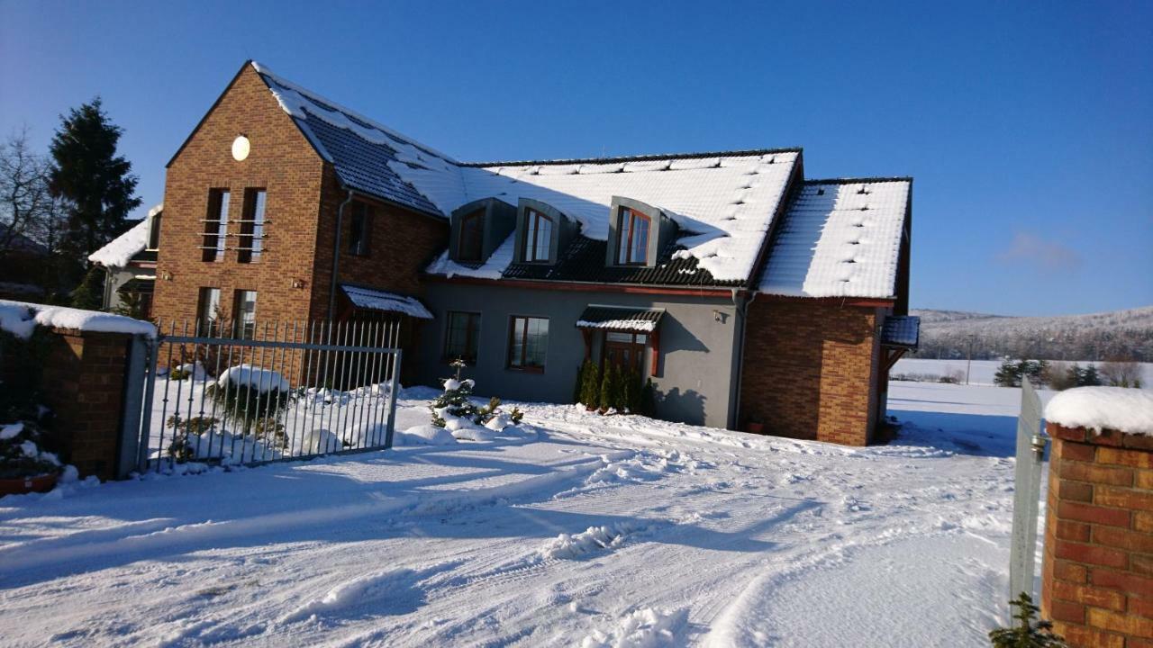 Vila Lípa Nový Bor Exterior foto